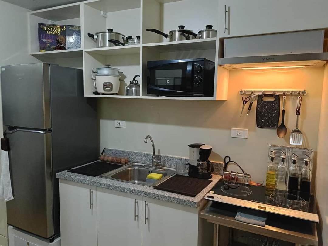 Budget Accommodation Holland Park Condominium Southwoods Binan Laguna Jalang Exterior foto